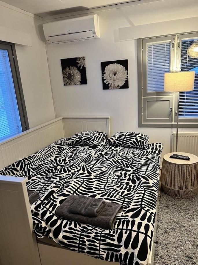 Sunny Nest 1 Appartement Vaasa Buitenkant foto