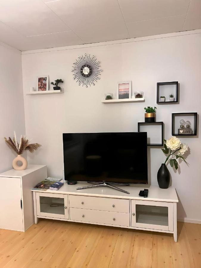 Sunny Nest 1 Appartement Vaasa Buitenkant foto